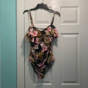 Kona Sol One Piece Bathing Suit XL